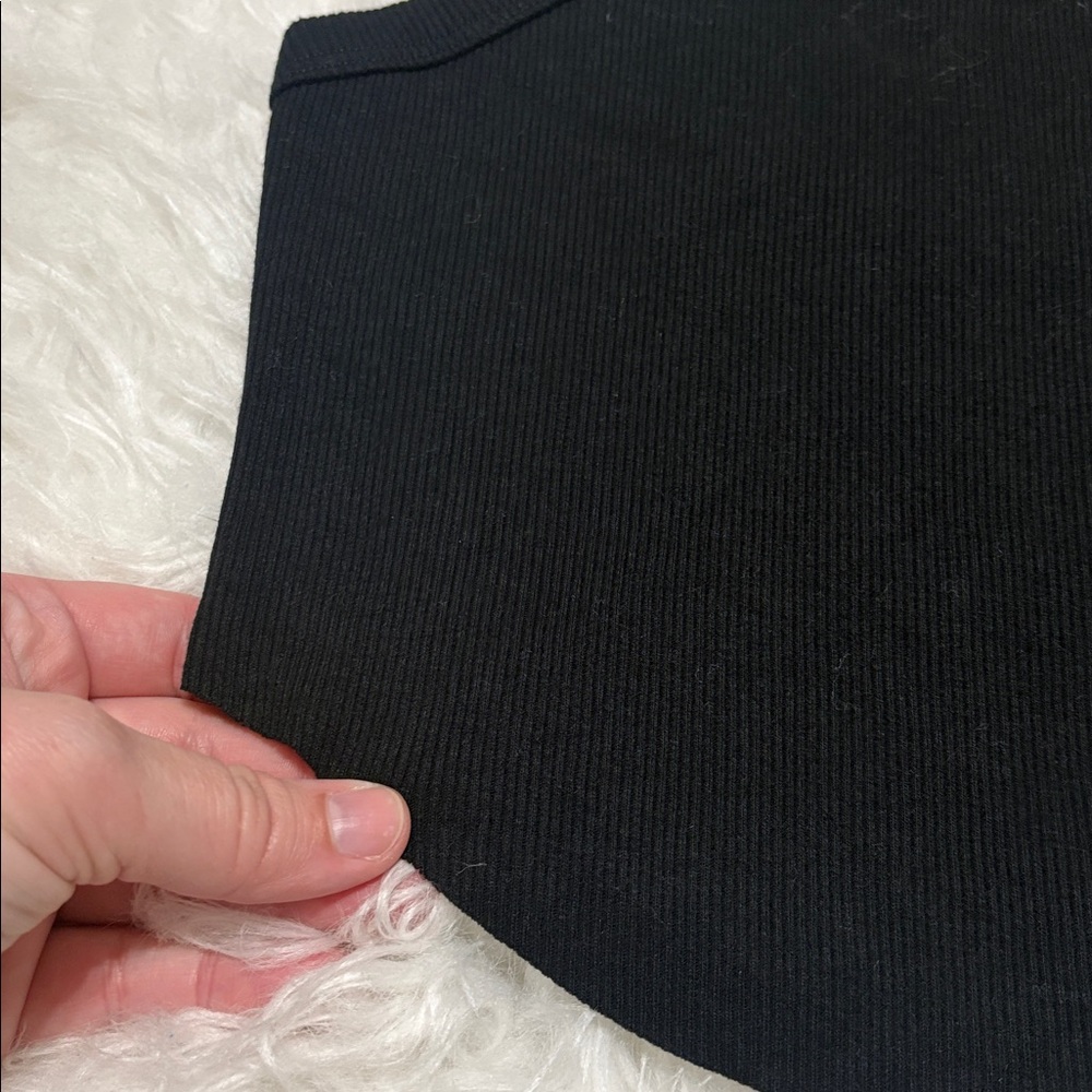 NWOT Wild Fable Ribbed Fitted Cropped Tank Size M - Picture 3 of 10